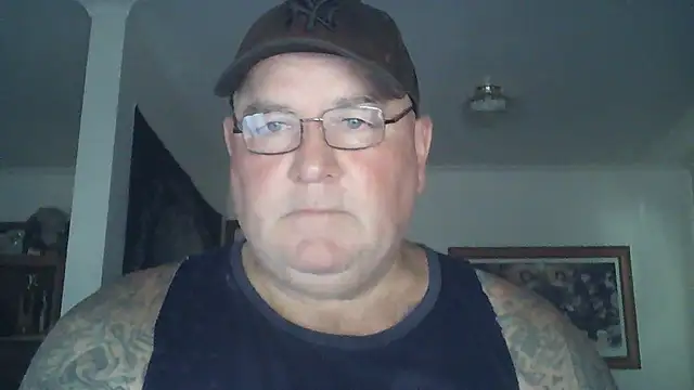 Snapshot of HOTANAL chatting on January 2025 01:26:01 AM HOTANAL online show from January 2025 01:26:01 AM