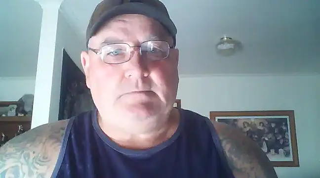 Snapshot of HOTANAL chatting on January 2025 05:19:01 AM HOTANAL online show from January 2025 05:19:01 AM