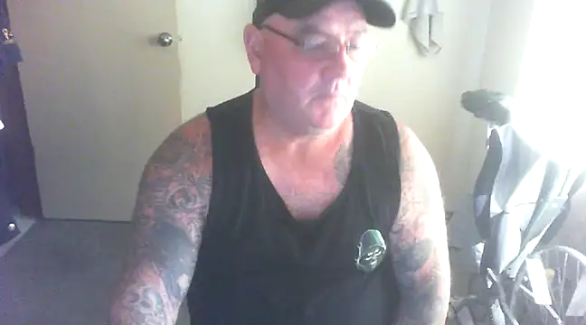 Snapshot of HOTANAL chatting on January 2025 02:26:01 AM HOTANAL online show from January 2025 02:26:01 AM