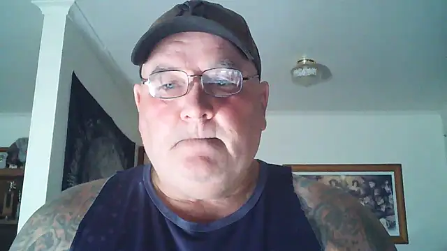 Snapshot of HOTANAL chatting on January 2025 07:04:02 AM HOTANAL online show from January 2025 07:04:02 AM