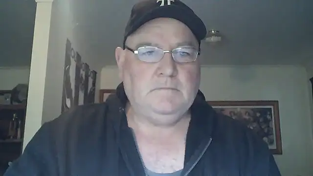 Snapshot of HOTANAL chatting on September 2025 11:37:02 PM HOTANAL online show from September 2025 11:37:02 PM