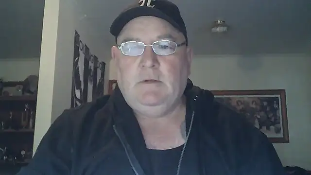 Snapshot of HOTANAL chatting on September 2025 11:39:02 PM HOTANAL online show from September 2025 11:39:02 PM