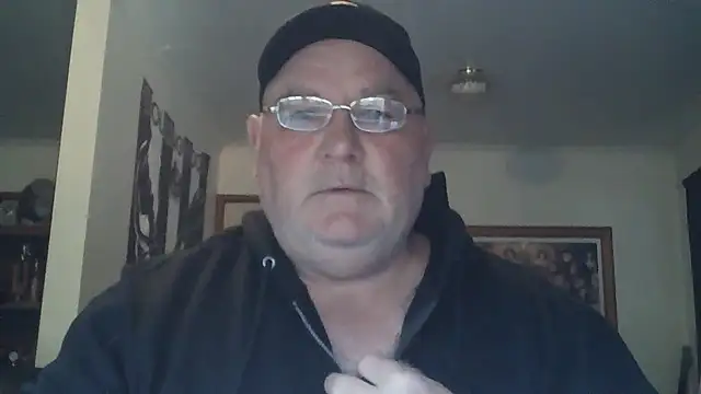 Snapshot of HOTANAL chatting on October 2025 09:46:02 PM HOTANAL online show from October 2025 09:46:02 PM