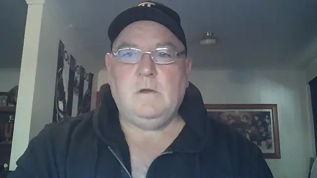 Snapshot of HOTANAL chatting on October 2025 10:32:02 PM HOTANAL online show from October 2025 10:32:02 PM