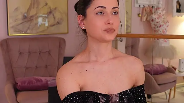 OliviaSirena online show from November 2025 11:07:02 PM