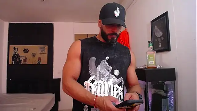 romeolovedark online show from December 2024 09:39:02 PM