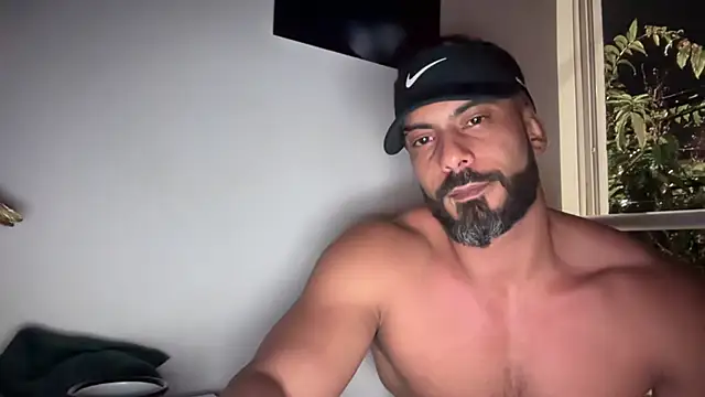 romeolovedark online show from October 2025 04:46:01 AM