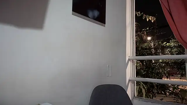 romeolovedark online show from December 2025 04:18:02 AM