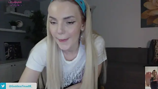 Goddess Tina online show from March 2025 04:44:02 PM