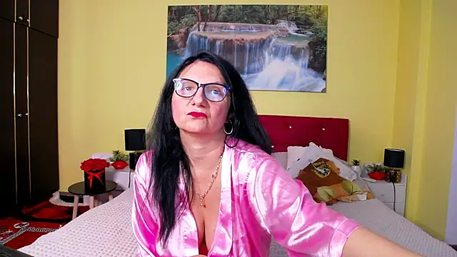 AlexaMorreno online show from October 2025 07:24:01 PM