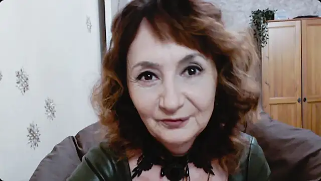 AnnieEltgant online show from December 2025 06:19:02 AM