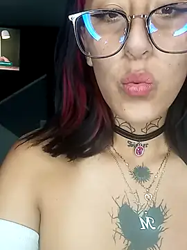 Mariana Joness online show from January 2025 05:22:02 AM