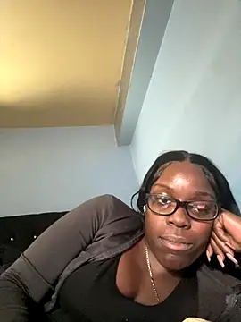 ChocolateBuns101 online show from November 2025 08:30:02 PM