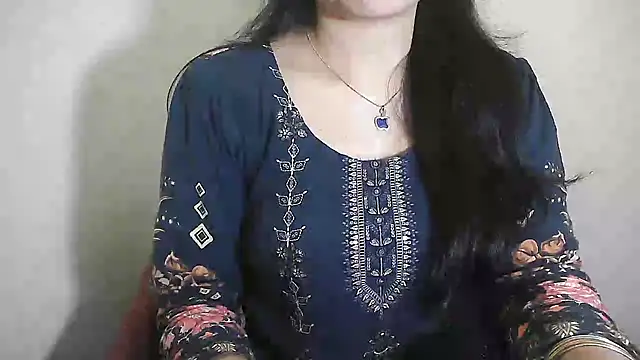 Chanchal--Navya online show from December 2024 01:19:02 PM