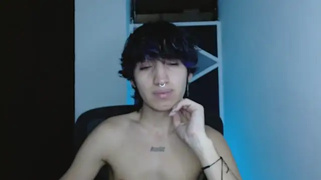 littlextreme online show from February 2026 12:59:02 AM