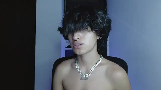 littlextreme online show from April 2026 03:17:01 AM