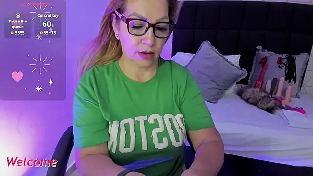 gisela27 online show from January 2026 12:42:01 PM