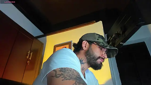 CamiloGray  online show from February 2026 02:07:01 PM