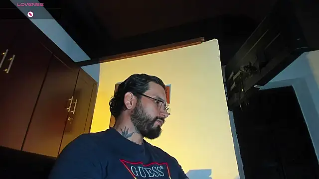 CamiloGray  online show from March 2026 02:23:02 PM