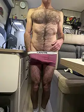 Hairy athlete online show from December 2024 08:53:01 PM
