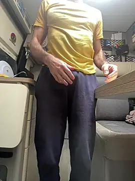 Hairy athlete online show from February 2025 09:21:01 AM