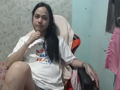 itsmacky4u online show from February 2025 01:16:01 PM