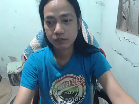 itsmacky4u online show from April 2026 04:50:02 PM