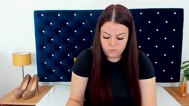 EvaLick online show from September 2025 05:56:01 AM