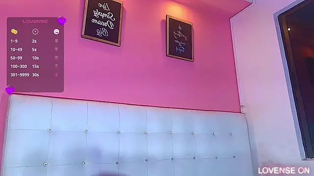 Snapshot of hornyhousekeeper_ chatting on March 2025 01:01:01 PM hornyhousekeeper online show from March 2025 01:01:01 PM