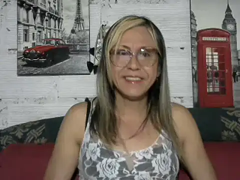 divahot08 online show from January 2025 10:52:02 AM