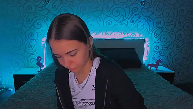 AlexaBarkley online show from December 2024 06:23:01 AM