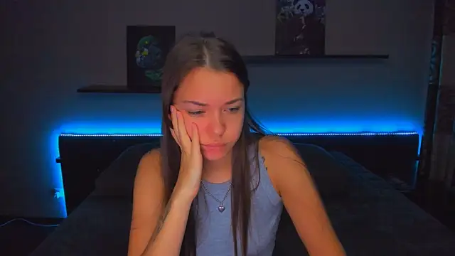 AlexaBarkley online show from October 2025 12:21:02 AM