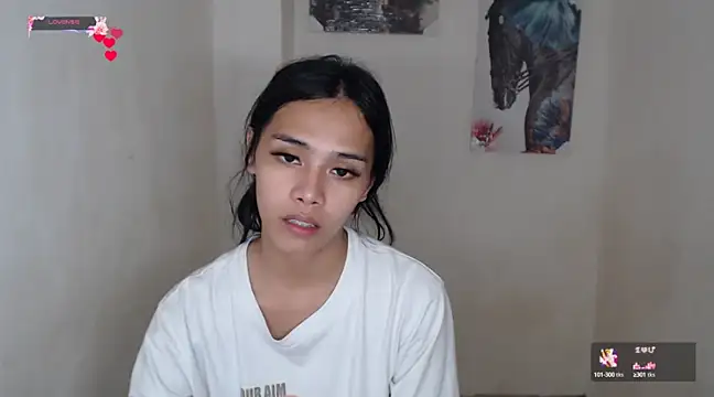 Snapshot of shecutie69 chatting on March 2025 02:34:02 PM shecutie69 online show from March 2025 02:34:02 PM