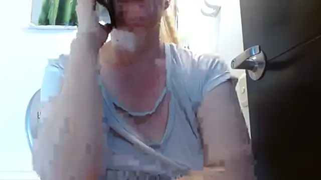 keiila  online show from January 2026 04:42:02 PM