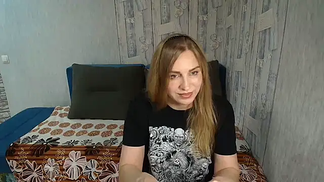 Pilly green  online show from October 2025 07:32:01 AM