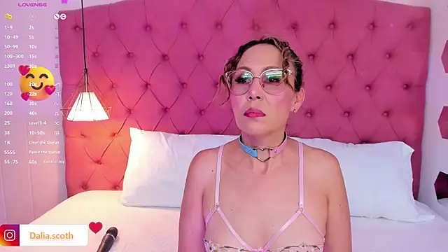 Snapshot of DaliaScoth chatting on February 2025 07:31:02 PM DaliaScoth online show from February 2025 07:31:02 PM