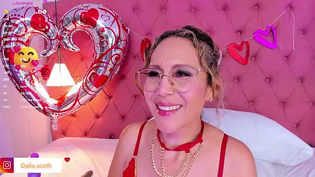 Snapshot of DaliaScoth chatting on February 2025 01:29:01 AM DaliaScoth online show from February 2025 01:29:01 AM