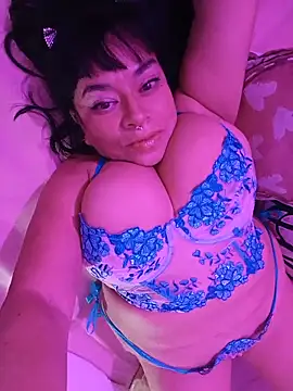 Snapshot of karlablue_ chatting on May 2026 03:01:02 AM karlablue online show from May 2026 03:01:02 AM