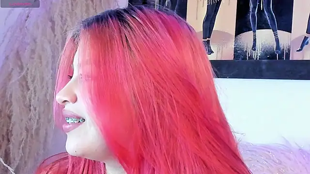 SophieRossi online show from February 2025 05:29:02 AM