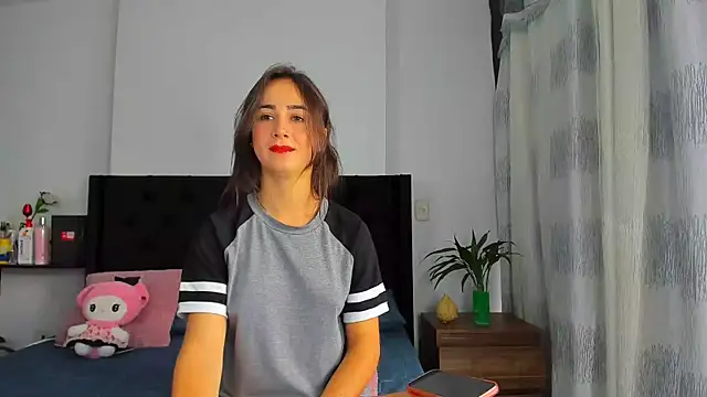 AndreaStivens online show from September 2025 11:43:01 AM