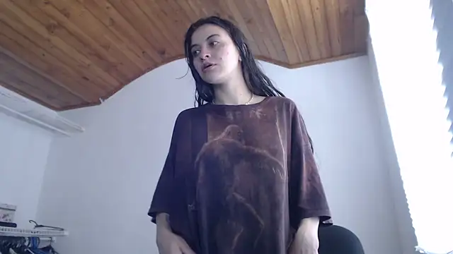 Snapshot of mariecam420 chatting on October 2025 03:33:01 PM mariecam420 online show from October 2025 03:33:01 PM