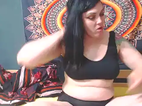 LaraVins online show from December 2024 05:00:01 AM