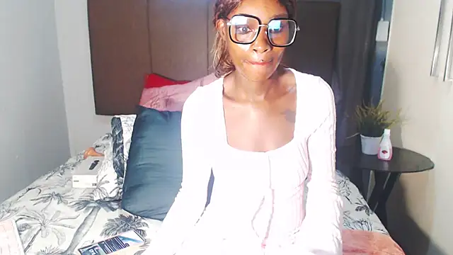 HoneyDropsX online show from February 2025 06:44:02 AM