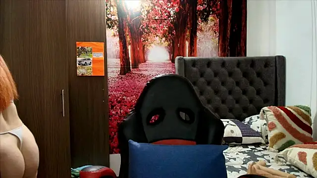 Snapshot of sofia23dirty chatting on February 2025 12:43:02 PM sofia23dirty online show from February 2025 12:43:02 PM