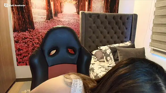 Snapshot of sofia23dirty chatting on September 2025 10:26:01 PM sofia23dirty online show from September 2025 10:26:01 PM