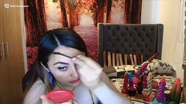 Snapshot of sofia23dirty chatting on September 2025 03:39:01 PM sofia23dirty online show from September 2025 03:39:01 PM