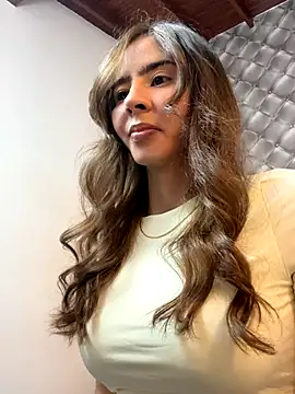 Snapshot of RouseColins chatting on September 2025 10:54:01 PM RouseColins online show from September 2025 10:54:01 PM