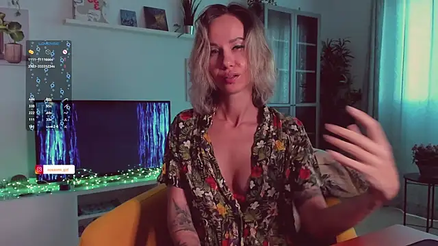 Snapshot of trafka_murafka chatting on October 2025 10:43:02 AM trafka murafka online show from October 2025 10:43:02 AM