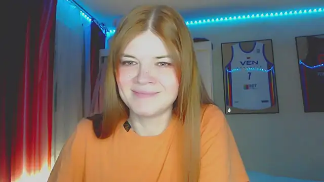 Snapshot of Klementa chatting on July 2026 06:10:01 PM Klementa online show from July 2026 06:10:01 PM