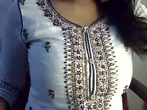 SiaraSiyA online show from November 2025 06:17:01 PM